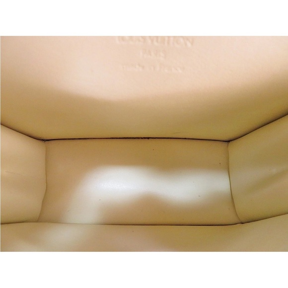 Louis Vuitton Yellow Handbag - Picture 11 of 15